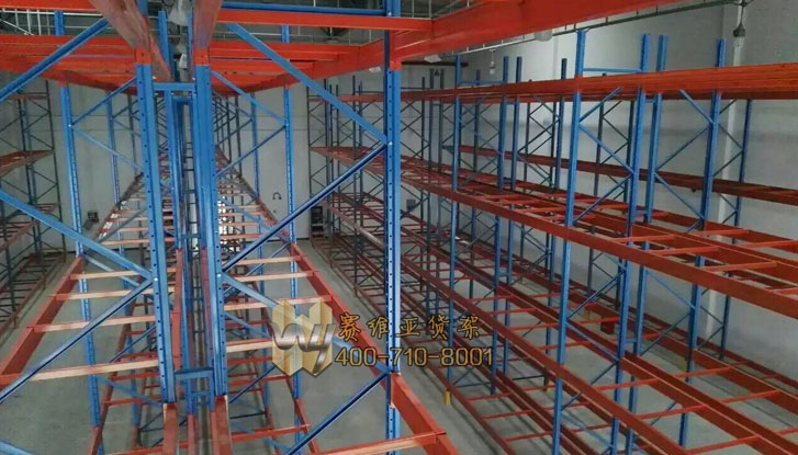 賽維亞貨架與國有大型建筑施工企業(yè)的合作——高位重型橫梁式貨架