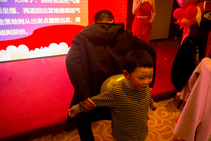 無錫倉儲(chǔ)貨架,年會(huì),春節(jié)